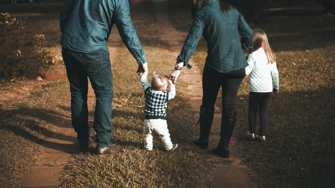 Bağ Kurmak ve İnsan: İnsanlar Neden Bağ Kurmak İster?